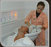 Lavagem do Cabelo após o Cirurgia de Implante de Cabelo Lavagem do Cabelo após o Cirurgia de Implante de Cabelo