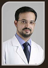 Dr. Márcio Crisóstomo - Cirurgião Plástico especializado em Implante de Cabelo