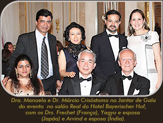 Foto do dr. Márcio e dra. Manoela no jantar de Gala do evento no salão Real do Hotel Bayerischer Hof Foto do dr. Márcio e dra. Manoela no jantar de Gala do evento no salão Real do Hotel Bayerischer Hof